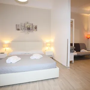 Unique Luxury And Отель типа 